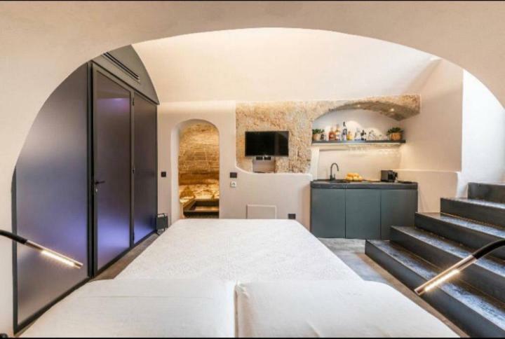 Borgo Albergo 35 Relax & Spa Монополи Екстериор снимка